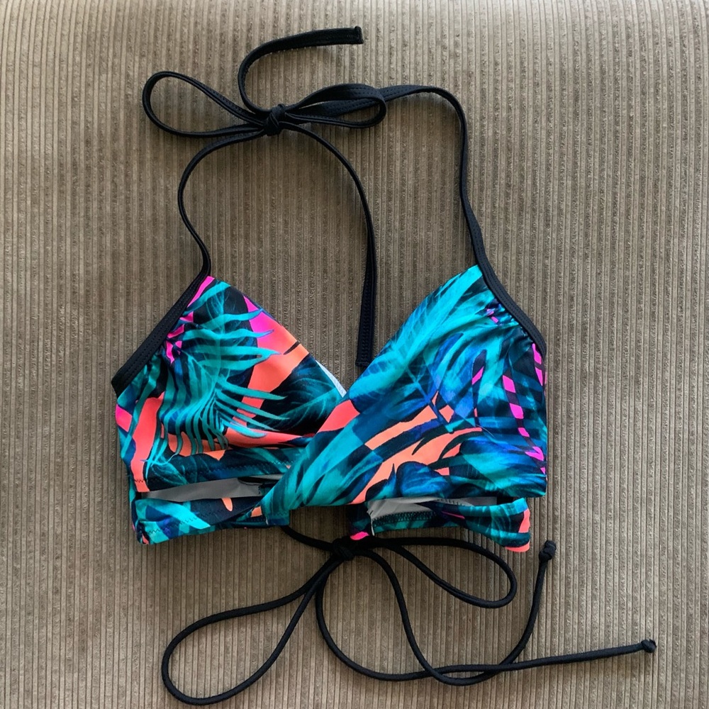Biniki top from PINK